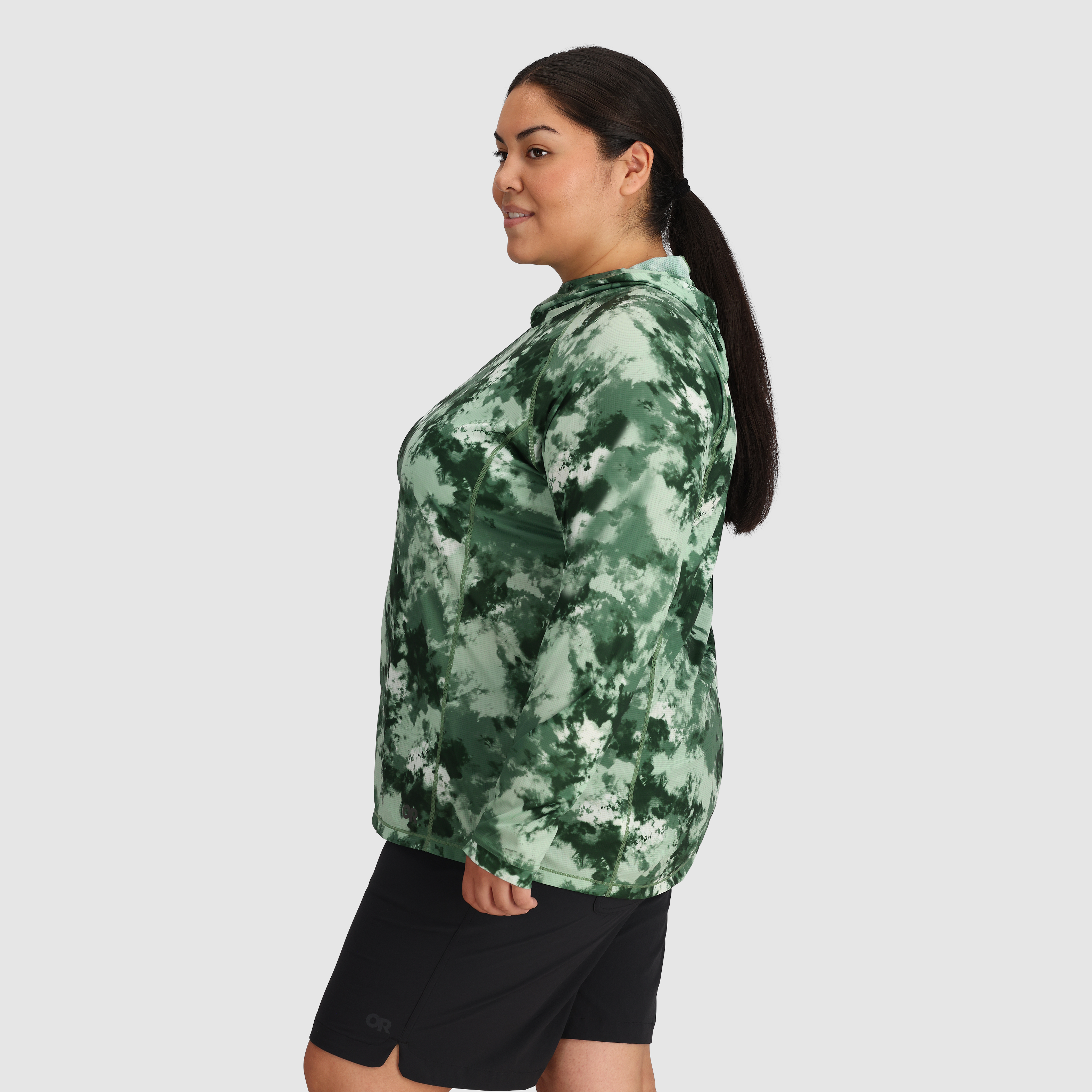 Breathable Women's Echo Hoodie with UPF 15 & Odor Control | OR