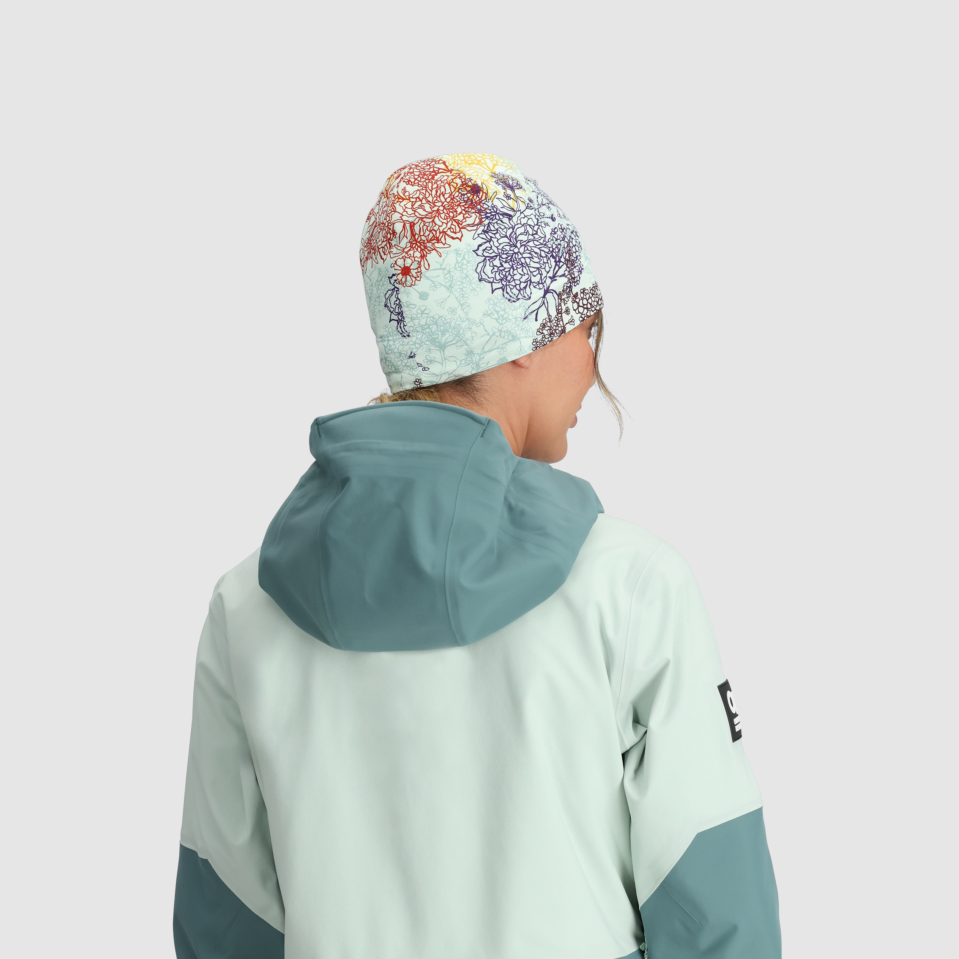 Lightweight Moisture-Wicking Beanie for Winter Sports | Bluet