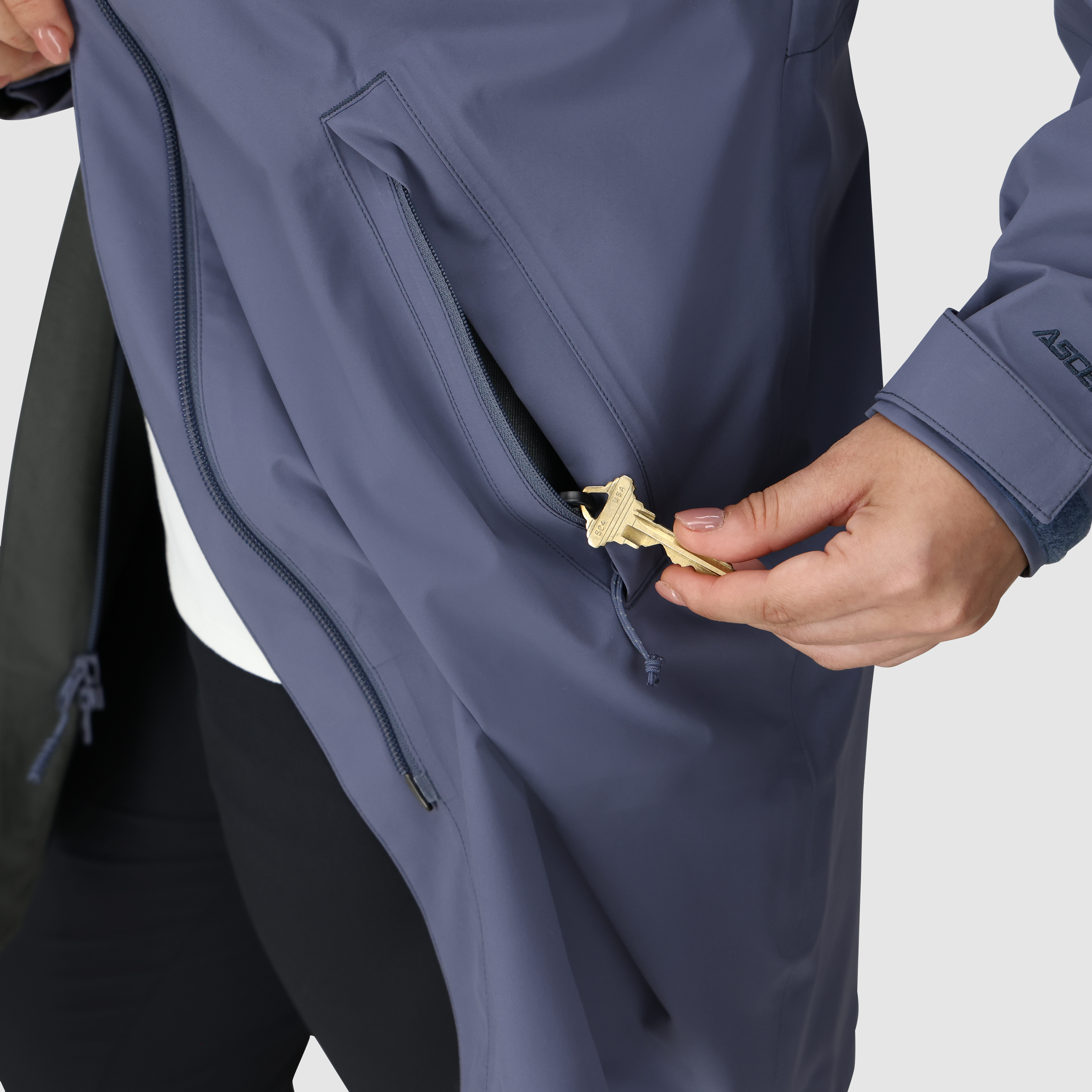 Waterproof Women's Trench Coat for Travel & Hiking | Aspire 3L