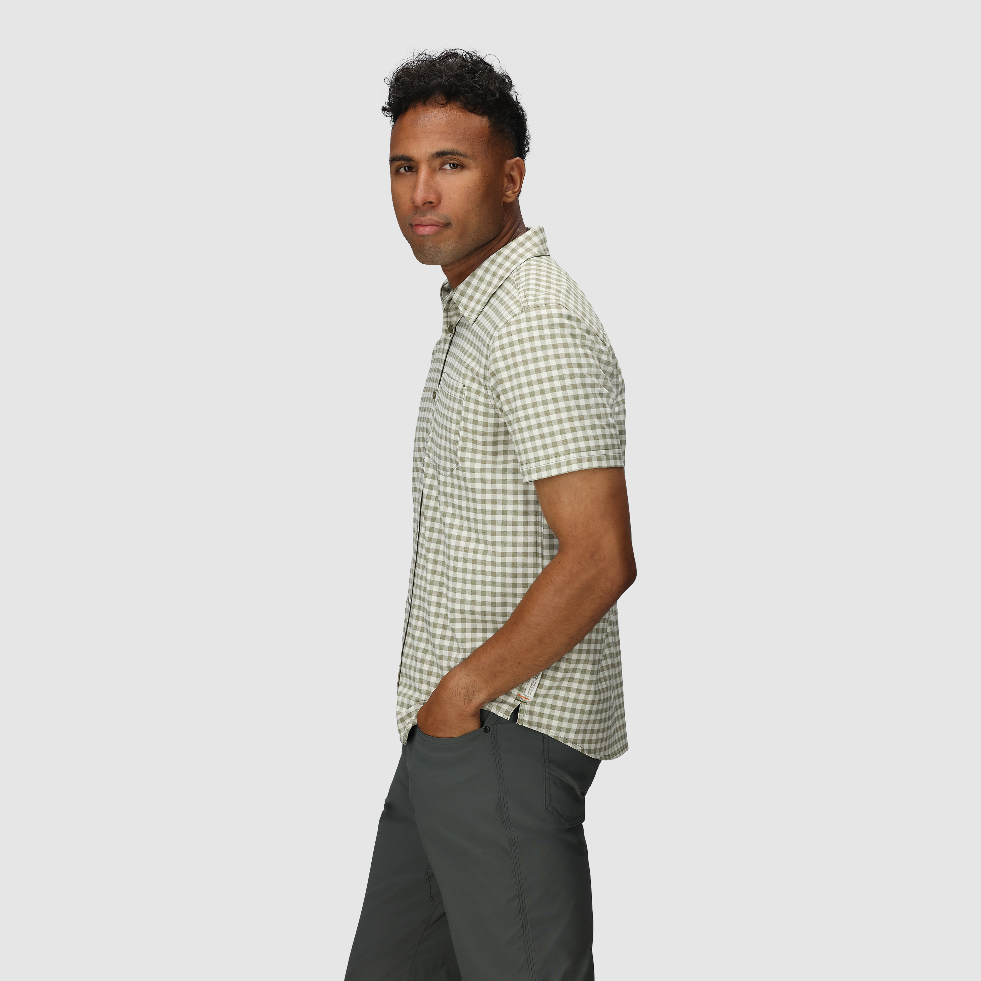 Men's Recycled Polyester Short Sleeve Shirt for Outdoor Activities | Blackbird