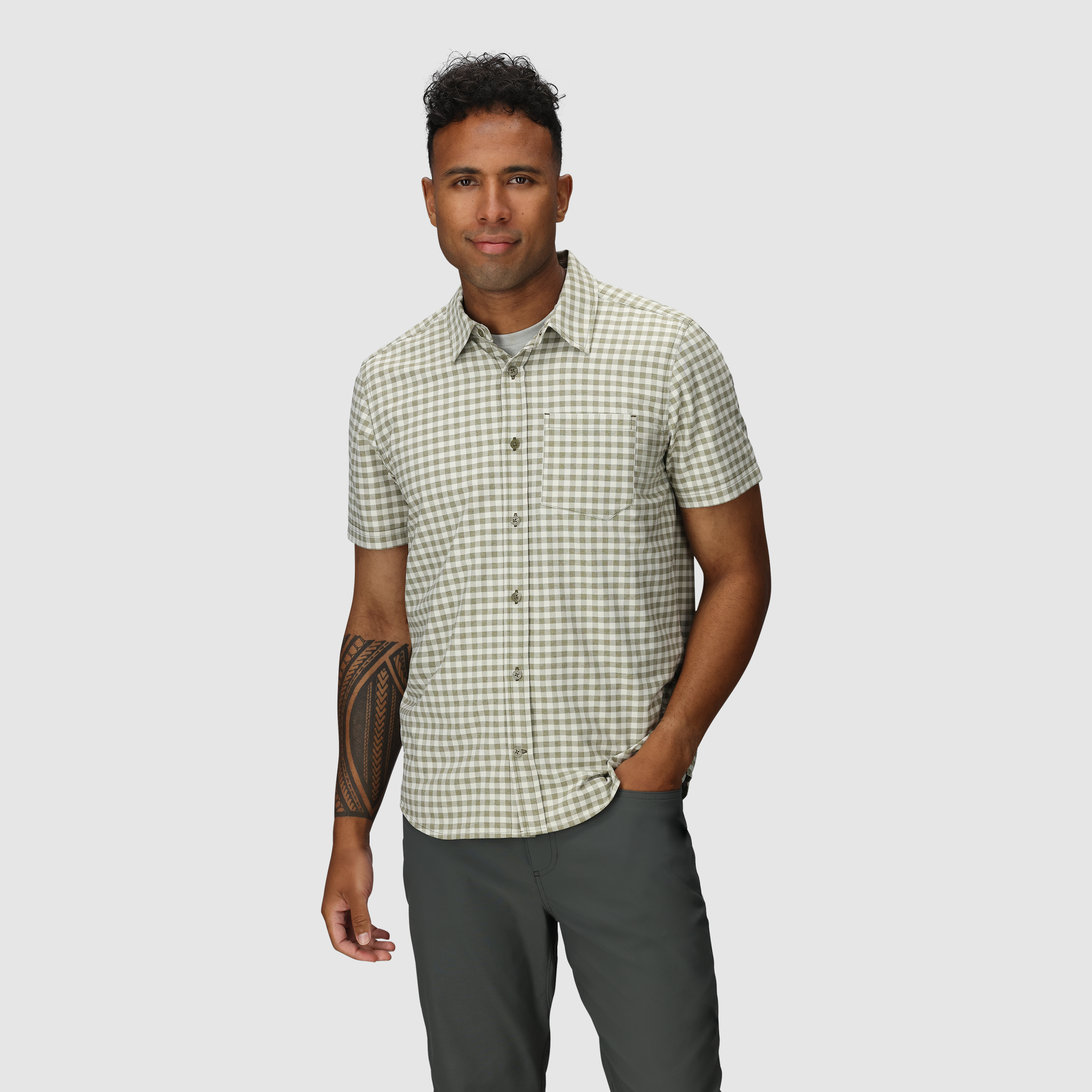 Men's Recycled Polyester Short Sleeve Shirt for Outdoor Activities | Blackbird