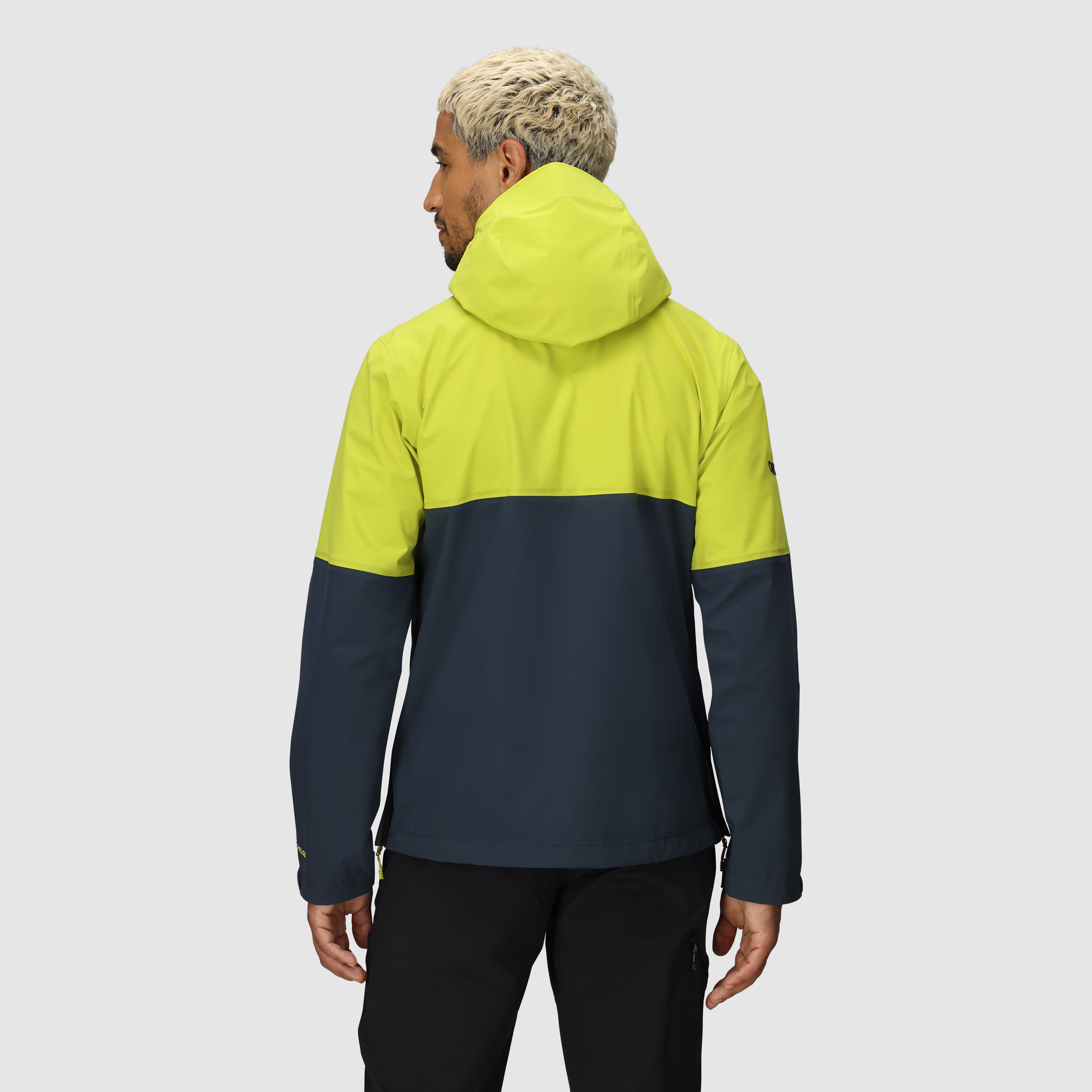 Men's Waterproof 3L Rain Jacket for Hiking & Cycling | Foray
