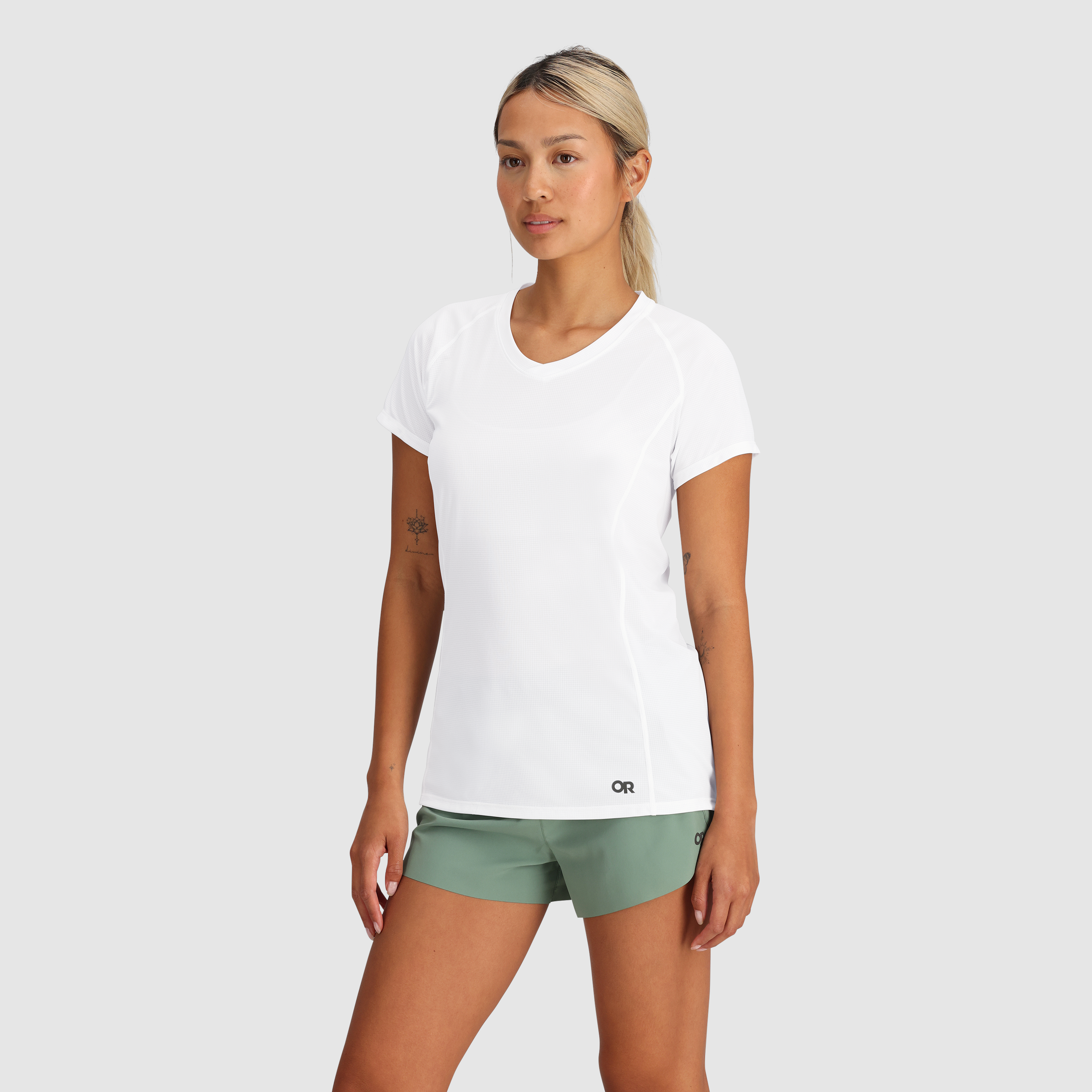 Breathable Women's Echo T-Shirt with UPF 15+ & Odor Control | Ultralight