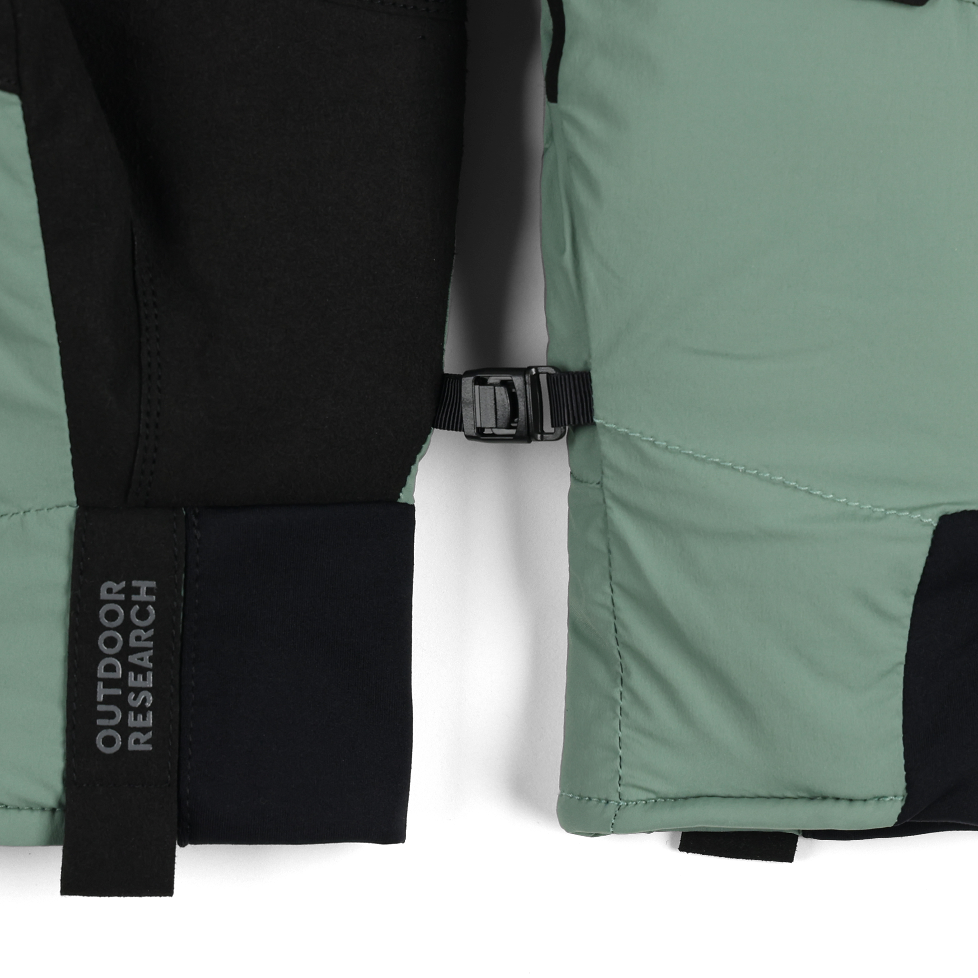 Recycled Insulated Mittens for Cold Weather & Hiking | Shadow