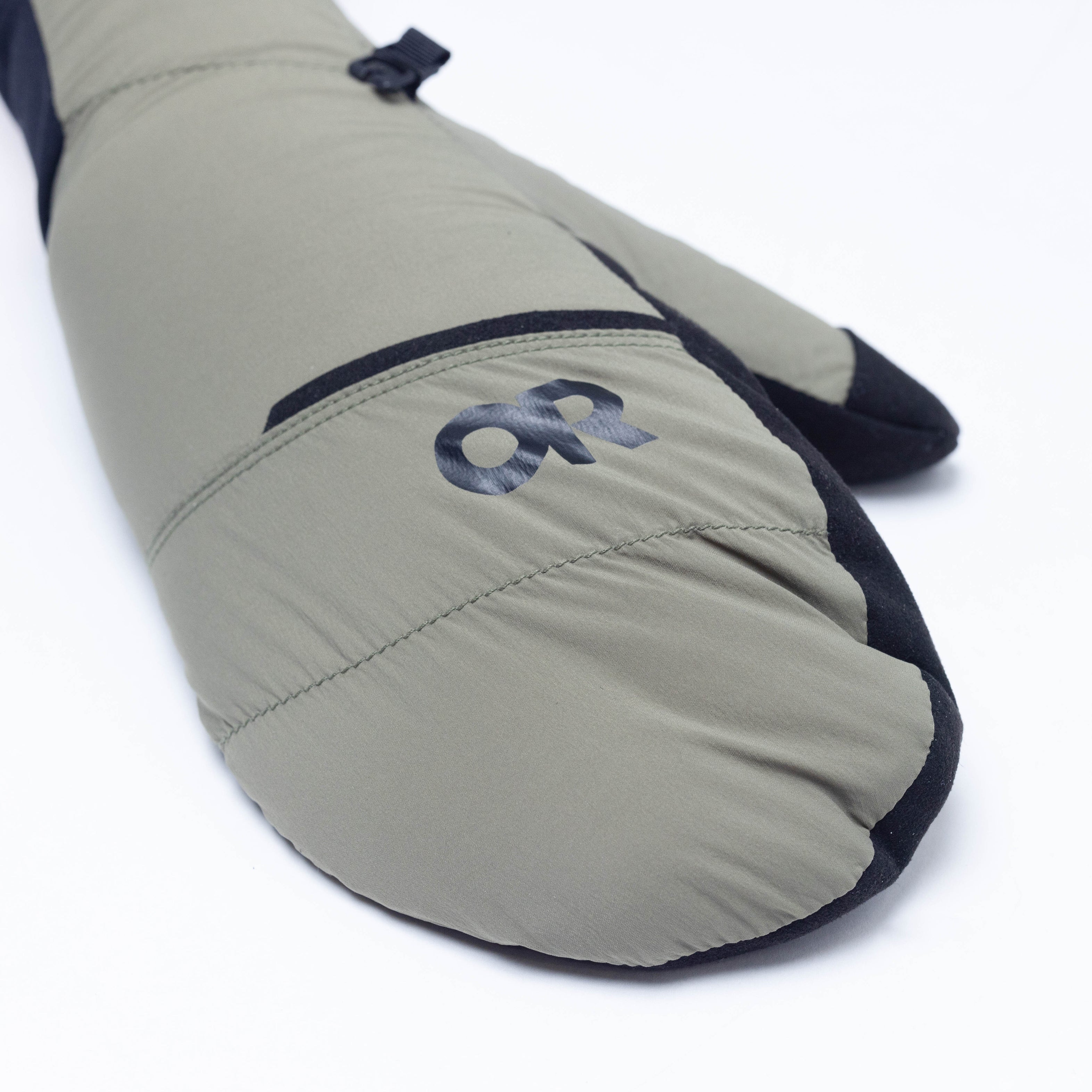 Recycled Insulated Mittens for Cold Weather & Hiking | Shadow
