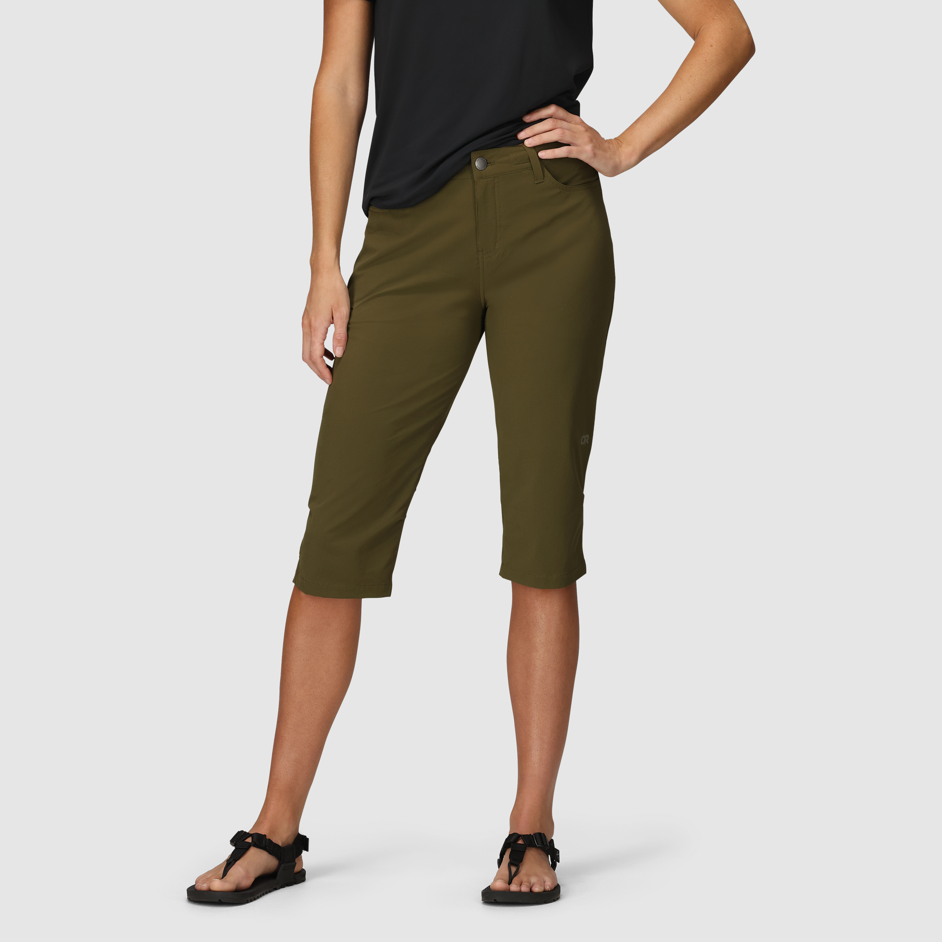Women's Ferrosi Capris for Hiking & Travel | Lightweight & UPF 50+