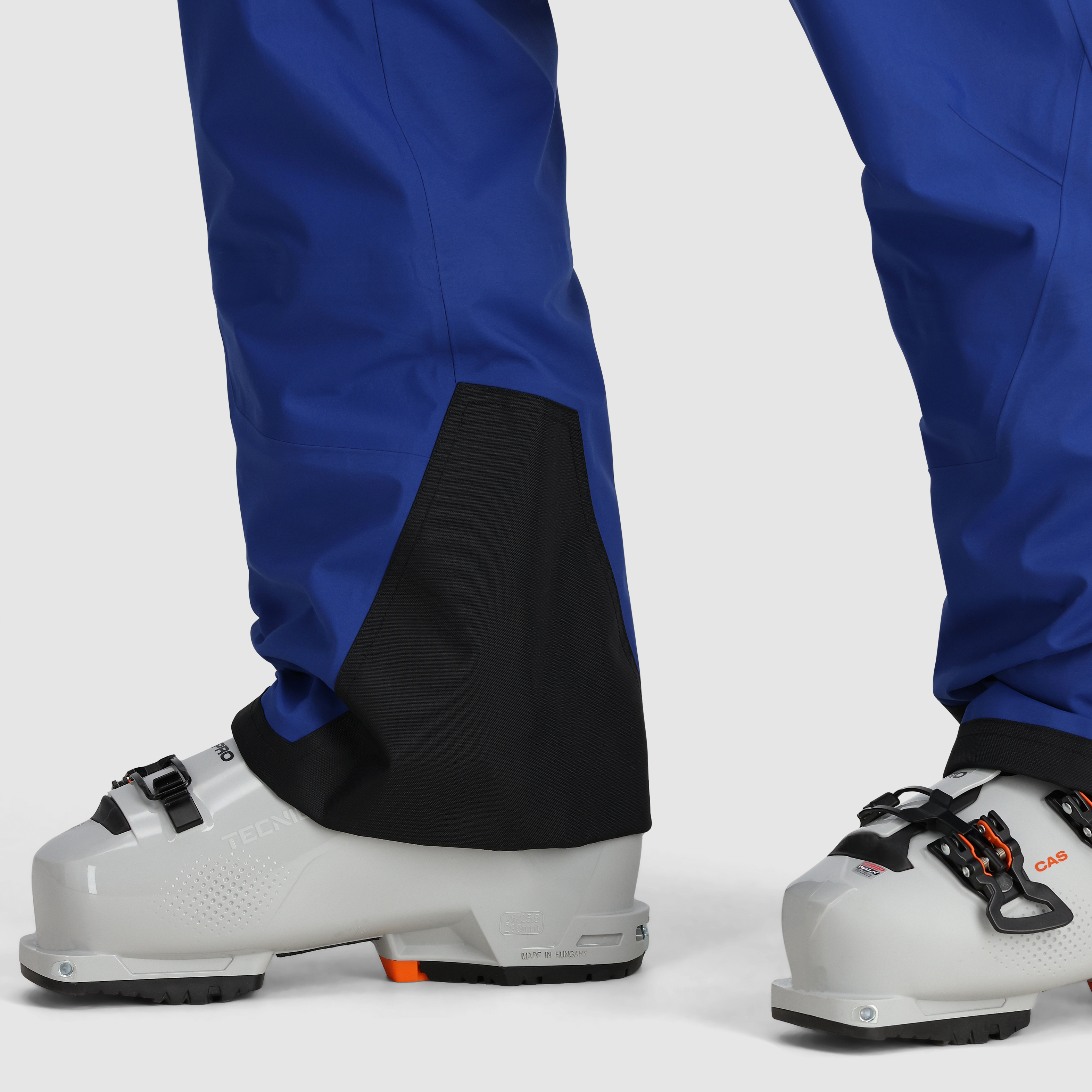 Women's Waterproof Ski Bibs for Backcountry & Snowboarding | Skytour AscentShell